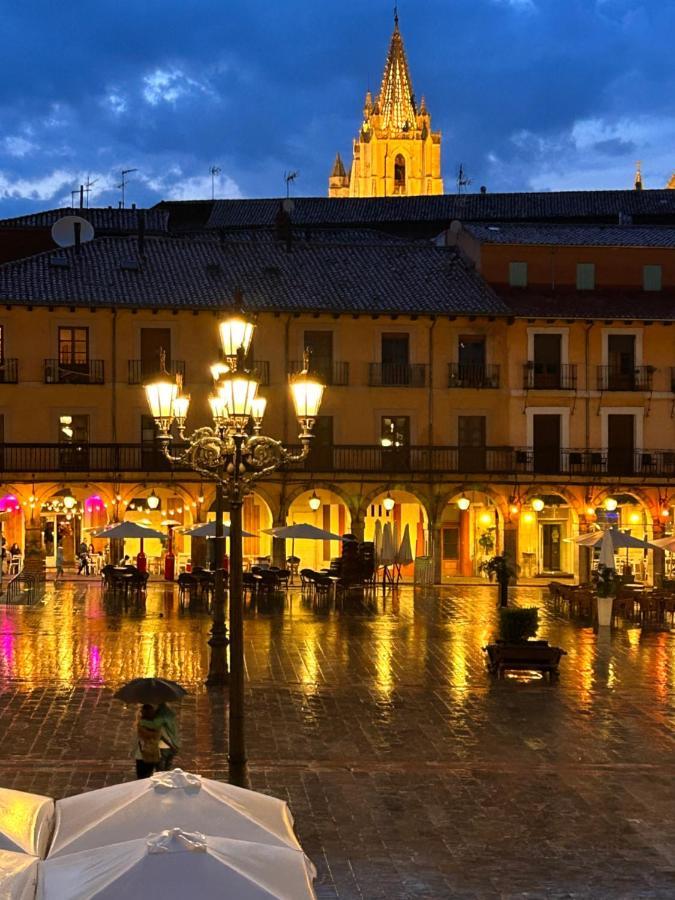 Plaza Mayor Leon - Bohemia Exteriör bild